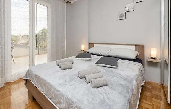 Apartman Nina